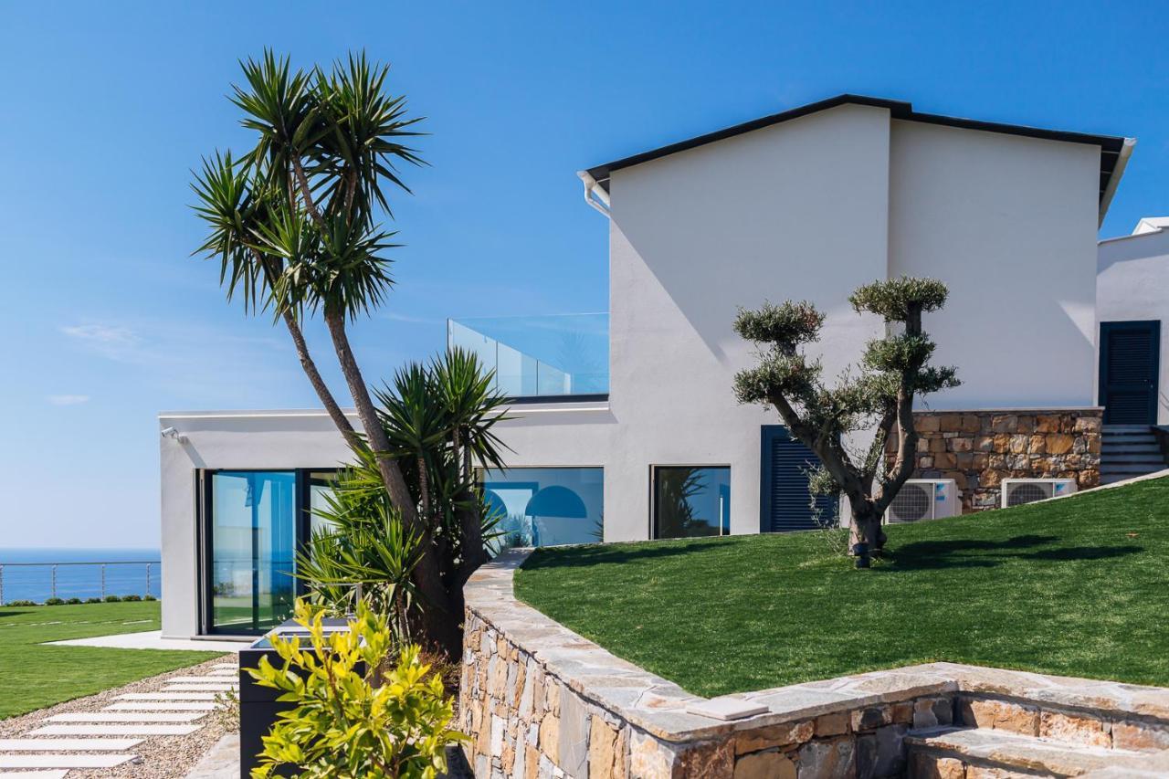 Villa Sabrina Riviera Dei Fiori A Picco Sul Mare Con Piscina Privata ,Wellness & Spa Imperia Kültér fotó