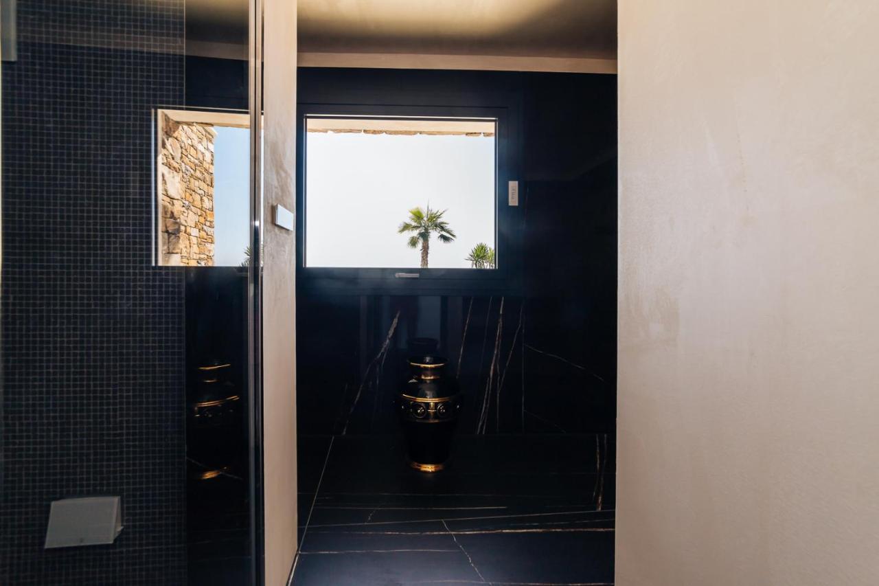 Villa Sabrina Riviera Dei Fiori A Picco Sul Mare Con Piscina Privata ,Wellness & Spa Imperia Kültér fotó